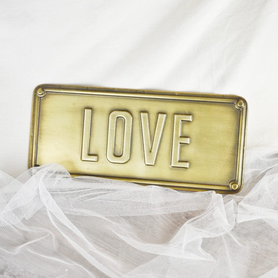 Cartel decorativo "LOVE"