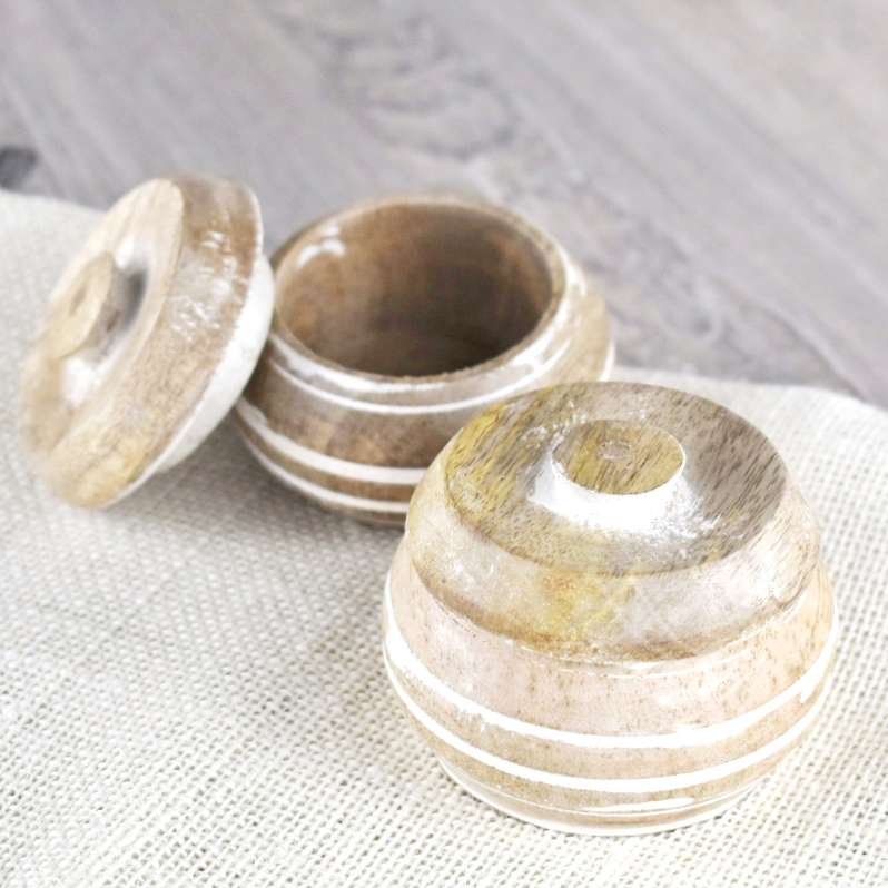 Cajita redonda de madera